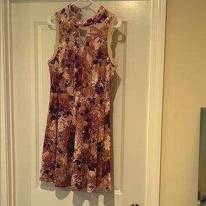 Floral Sleeveless Dress - Multicolor